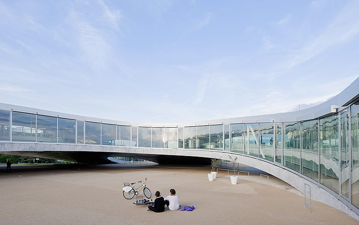 ʿѧϰ(Rolex Learning Center) by SANAA